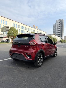 Geely Vision X1 2017 <span class=keywords><strong>2018</strong></span> 1.3L 4AT SUV de Gasolina Usado, Interior Limpio Como Nuevo, Volante a la Izquierda, Techo Panorámico, Pantalla de 11.6 Pulgadas, Bien Mantenido - Product Image 4