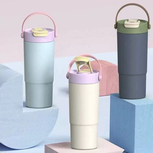 Bouteille d'eau en acier inoxydable à double paroi isolée sous vide avec logo personnalisé en gros pour une utilisation en extérieur et au bureau - Product Image 1
