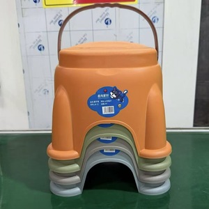 Tabouret à chaussures en plastique épaissi, diamètre 23,5 cm, hauteur 22 cm, portable, antidérapant, pour la maison, la salle de bain, le bain de bébé - Product Image 2