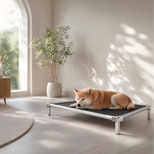 Lit pour chien robuste et facile à nettoyer pour l'élevage vétérinaire, fournitures professionnelles pour chenil commercial, lit surélevé en maille PVC pour chenil - Product Image 5