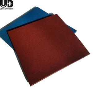 Revêtement de sol en caoutchouc pour aire de jeux, longue durée de vie, offre un excellent retour sur investissement <span class=keywords><strong>au</strong></span> fil du temps, tapis de sol pour salle de sport et aire de jeux - Product Image 2