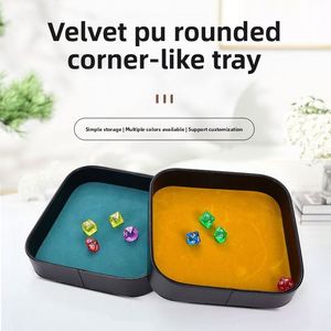 Caja de almacenamiento de dados de cuero PU, accesorios tallados para juegos de mesa, tela de terciopelo transfronteriza en stock, llave para artículos varios - Product Image 2