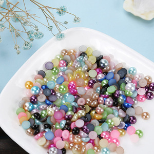 Perles demi-lune colorées imitation perle pour nail art, coques de téléphone, cadres photo, décorations DIY, perles en vrac - Product Image 1