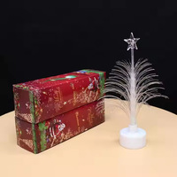 Petits ornements de Noël lumineux et colorés en forme d'aiguilles de sapin, pour décoration de fenêtre et de bureau, idéal comme cadeau de Noël
