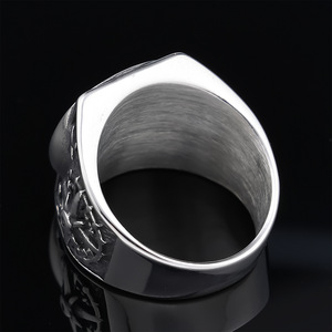 Anillo Cruz Vikingo Personalizado con Runas Nórdicas, Banda de Acero Inoxidable, Joyería Vintage de Explorador Marítimo <span class=keywords><strong>para</strong></span> Hombre - Product Image 4