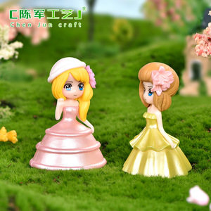 Vente chaude en gros : Figurines de poupées <span class=keywords><strong>princesse</strong></span> pour décoration de gâteaux DIY, miniatures de jardin et ornements de <span class=keywords><strong>table</strong></span> - Product Image 2