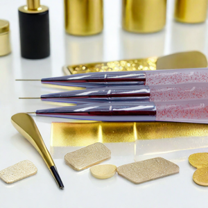Ensemble de pinceaux à ongles en acrylique avec manche doré brillant, poils synthétiques PBT de 25 mm, pinceaux liner 3D pour la décoration des ongles - Product Image 1