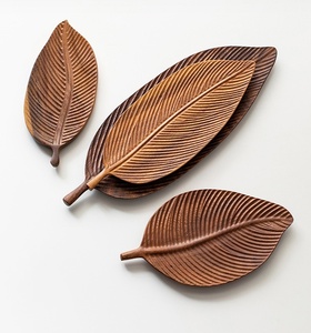 Wholesale Solid Acacia Wooden Serving Organizer Shaped Walnut <strong>Wood</strong> Food <strong>Plate</strong> with Leaves for Fruits Storage Dishes &amp; <strong>Plates</strong> - Product Image 2