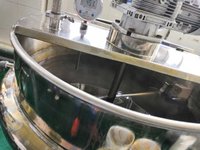 Huashang Custom Industriële Suikergoedkookmachine, verticale stoomverwarmde gejackete ketel met mixer