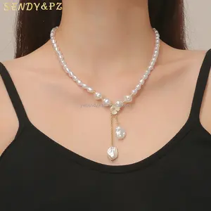 Fashion Jewelry Necklaces Luxury Women Baroque Pearls Necklace Unique High-end Flower Pearl Pendant Jewels