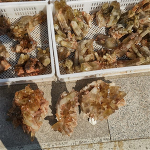 Naturale chiaro citrino ammassi di quarzo fumoso grezzo minerali ruvidi campione geodi di cristallo curativo per la vendita - Product Image 3