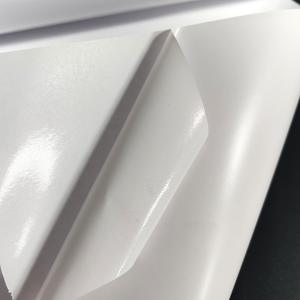 Vinilos Autoadhesivos Especiales MIDIYA de PVC para Interiores de Cabinas de Aviones, Burbuja Polimérica, Alta Adhesión, Resistentes al Agua - Product Image 1