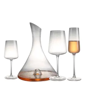 थोक शराब गिलास 4 pcs-उच्च ग्रेड यूरोपीय शैली डिजाइन लक्जरी शीशे की सुराही ग्लास वाइन कप शैंपेन के गिलास के लिए बार