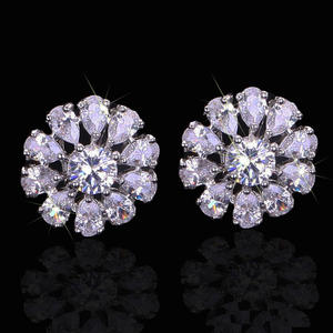 Pendientes de Oro Blanco con Flor, Cristal y Diamantes de Imitación, Corte Brillante Redondo, Engaste de Garra, Joyería de Moda Romántica para Boda de Mujer - Product Image 3