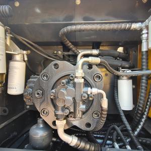 Prix bon marché Volvo EC290 29 tonnes excavateur d'occasion de machines de construction d'ingénierie en stock - Product Image 4