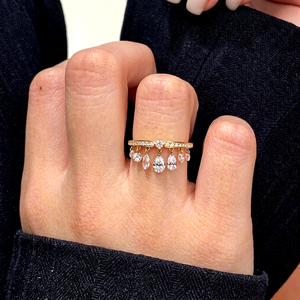 Bague pendante en diamant de laboratoire personnalisé, forme poire, avec franges de diamants, bijoux de luxe, fabricant de joaillerie fine - Product Image 1