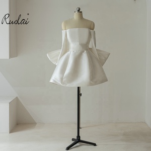 Ruolai QD06325 <span class=keywords><strong>Mini</strong></span> <span class=keywords><strong>abiti</strong></span> <span class=keywords><strong>da</strong></span> <span class=keywords><strong>sposa</strong></span> a manica lunga in raso per donne con spalline a papillon sul retro <span class=keywords><strong>abiti</strong></span> <span class=keywords><strong>da</strong></span> <span class=keywords><strong>sposa</strong></span> corti - Product Image 1