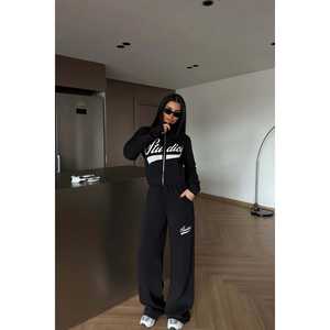 Ensemble de survêtement imprimé noir Studioy coupe-vent respirant confortable avec strass et capuche personnalisée XXL Plus pour l'hiver, logo personnalisé - Product Image 4