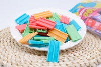 Bonbons Jouets Cartoon OEM ODM avec Autocollants Tatouages et Chewing-gums en Sachet pour Fêtes d'Enfants