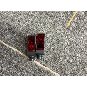 Sensor difuso FHDK 10P5160/S35A con supresión de fondo 10151937 - Product Image 4