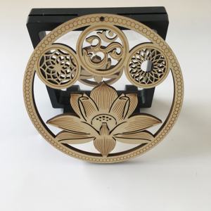 木製クリスタルグリッド神聖幾何学壁飾り、蓮の花または自然治癒の象徴であるオームシンボルが刻まれています - Product Image 5