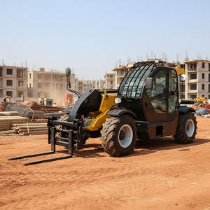 Manipulador Telescópico Todoterreno Chino, Montacargas Telescópico Impulsado por Motor EPA y Euro V para las Industrias Minoristas y de Restaurantes - Product Image 1