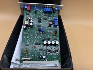 R901002090 VT-VSPA2-1-2X/V0/T1 การ์ดขยายสัญญาณแบบสัดส่วน 24V สำหรับการ์ด 4WRPEH 3U - Product Image 1