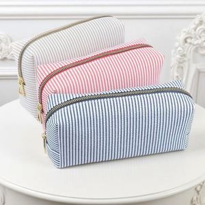 Eco-Friendly Seersucker Striped Makeup Bag Custom Large Capacity <b>Storage</b> Cute Women Cosmetic Organizer Pouch Zipper Travel - Product Image 2