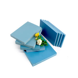 Coffrage en PVC vert de 1220 mm x 2440 mm avec épaisseur de 5 à 30 mm, surface lisse, blanc, pour la construction en béton - Product Image 1