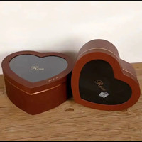 Boîte cadeau rigide en forme de cœur pour la Saint-Valentin, boîte transparente en matériaux recyclés avec finition brillante ou mate pour bougies