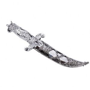 Accessoires de fête Couteau en plastique Décoration d'Halloween farceuse Jouet mobile pour enfants Vente en gros - Product Image 3