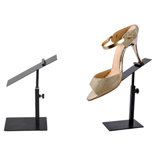 Estanterías Modernas de Alta Calidad para Exhibición de Calzado en Supermercados y Tiendas Minoristas - Product Image 1