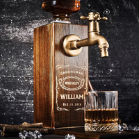 Distributeur d'alcool en bois personnalisé avec logo pour bar à domicile, avec verre à whisky à l'ancienne, cadeau d'anniversaire pour homme, papa