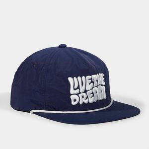 Casquette Snapback à 5 panneaux non structurée en nylon avec broderie 3D personnalisée OEM, logo personnalisé, chapeau à visière plate tendance avec cordon - Product Image 5