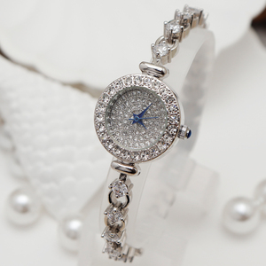 Reloj de pulsera de lujo con diamantes para <span class=keywords><strong>mujer</strong></span>, venta al por mayor, regalo para niñas, precio de fábrica, reloj de cuarzo personalizado OEM - Product Image 2