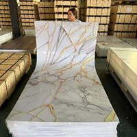 Panneau mural en PVC imperméable de haute qualité, moderne, avec revêtement UV, imprimé marbre brillant, pour la décoration de salles de bain et d'hôtels