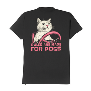 Le regole per gli amanti dei gatti sono fatte per i cani che guidano con il gatto al fianco - T-shirt - Product Image 2