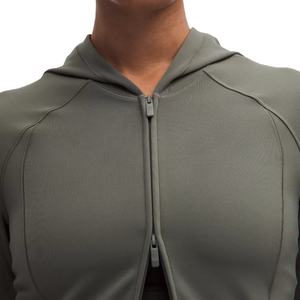 Fabricant et grossiste de hauts de sport de yoga pour femmes, à forte élasticité, taille puls, manches longues, haut de sport pour femmes - Product Image 3