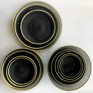 Nouvel ensemble de sous-assiettes élégantes en verre or, argent et or rose pour fêtes, vente en gros 2023 - Product Image 4