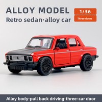 Coche de Juguete de Metal Fundido a Presión, Modelo Retro Vintage Lada Niva Todoterreno a Escala 1/36, con 3 Puertas Abribles, Modelo YZ, para Mayores de 3 Años