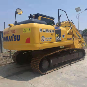 Komatsu รถขุดมือสอง PC200-8 - Product Image 1