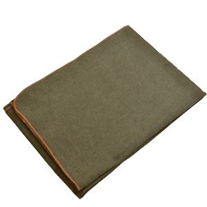 Couverture en laine traditionnelle vert olive tissée solide et motif géométrique style uni avec motif rayé - Product Image 1