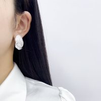 Vente directe d'usine : Boucles d'oreilles clous en cuivre de créateur exquises pour femmes, bijoux de fête, cadeaux tendance et à la mode