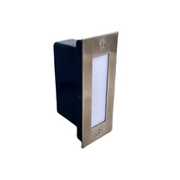 Lumière d'escalier encastrée carrée en acier inoxydable 316 IP65 avec verre et LED blanc chaud pour jardin et parc