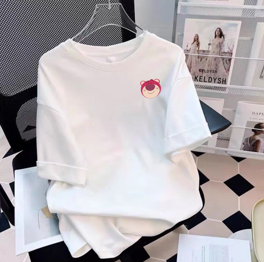 Piccolo orso rosa bianco