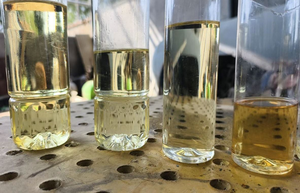 Oli Lubrificanti ad Alta Efficienza e Fanghi Liquidi Industriali per Unità di Distillazione Diesel - Product Image 5