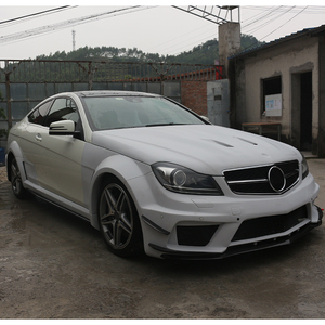W204 C63 2007-2014 汽车改装升级黑系列车身套件前保险杠后保险杠侧裙挡泥板适用于奔驰C级 - Product Image 4