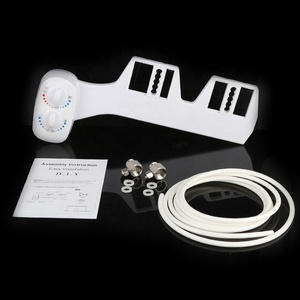 Heiß- und Kaltwasser D-förmiger Selbstreinigender Toilettensitz-Bidet, Nicht-elektrisch, für Damenhygiene, <span class=keywords><strong>WC</strong></span>-Bidet-Abdeckung - Product Image 1