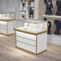 Vitrine de présentation en verre verrouillable en acier inoxydable pour bijouterie personnalisée |   Éclairage LED Écologique Conception démontable Montage facile