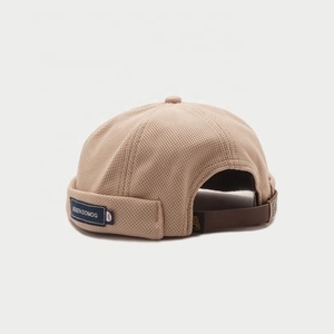 Casquette de baseball solide avec logo personnalisé en gros <span class=keywords><strong>Chapeau</strong></span> <span class=keywords><strong>Docker</strong></span> sans bord en 100% polyester Caractéristique commune du tissu - Product Image 1